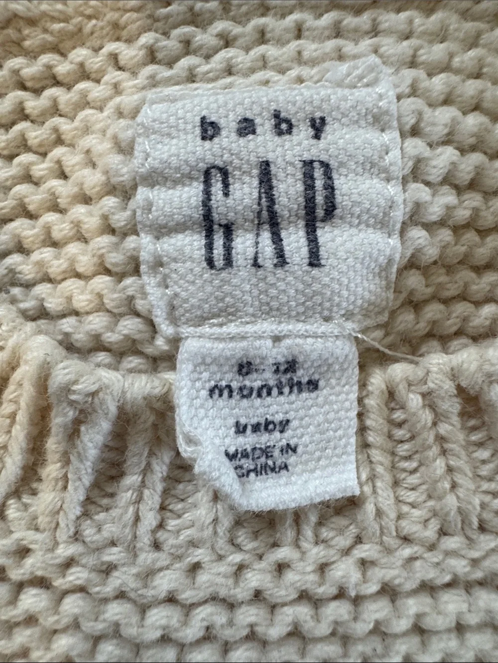 GAP knitted sweater
